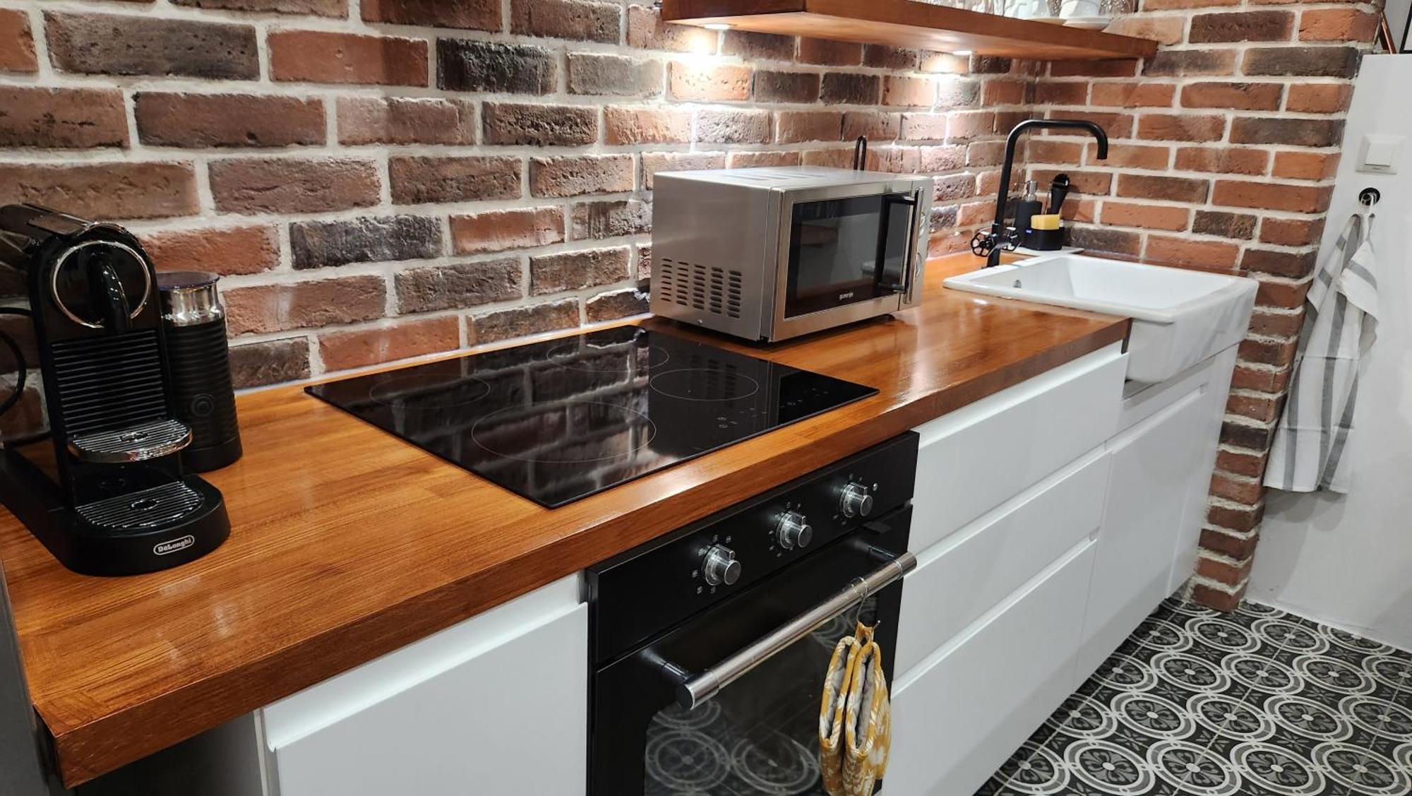 Apartmani Mate Омиш Экстерьер фото